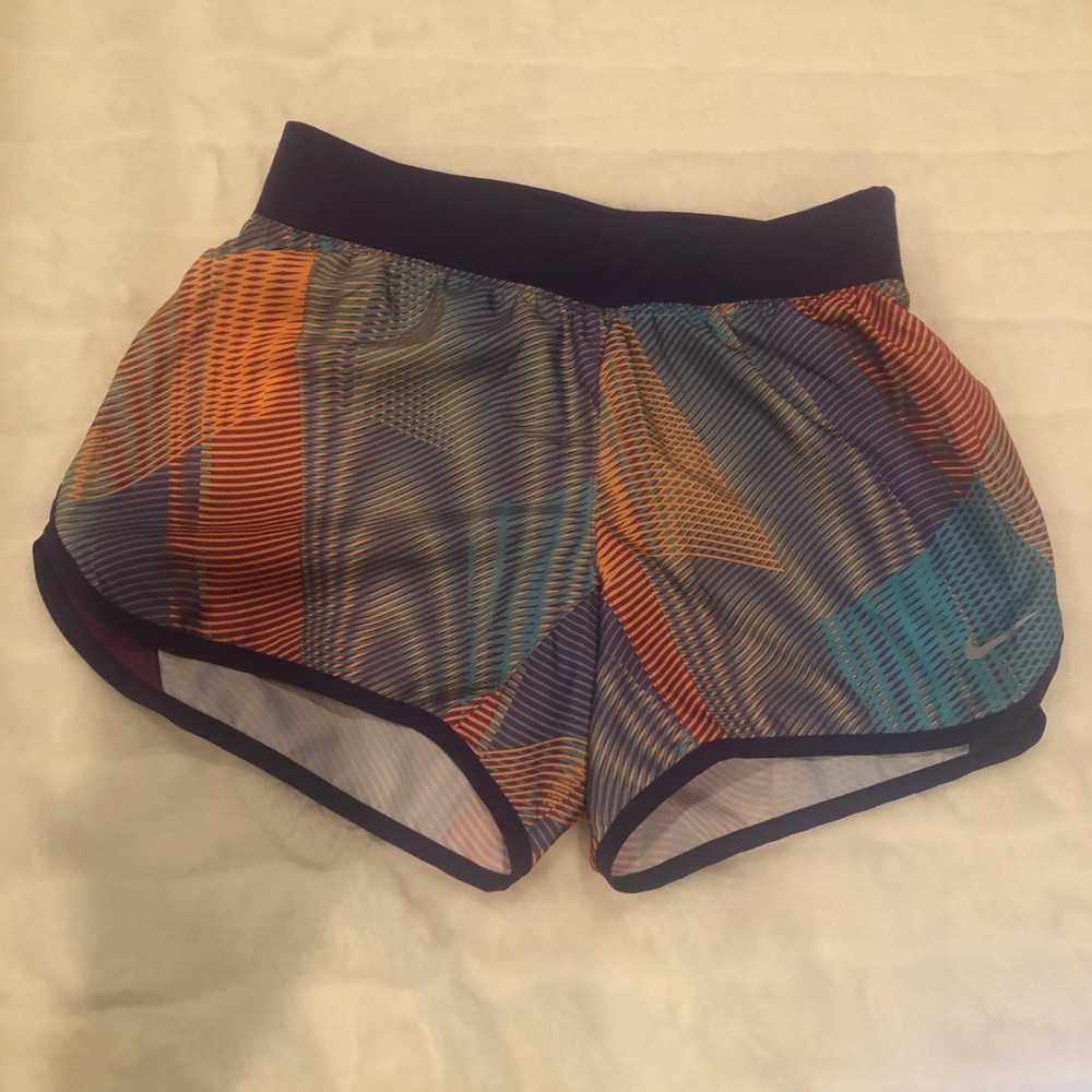 Nike band shorts